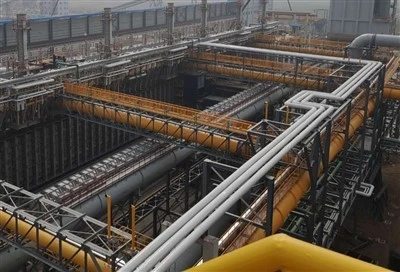 Radar level measurement in ramming coke oven tanks Radar level measurement in ramming coke oven tanks